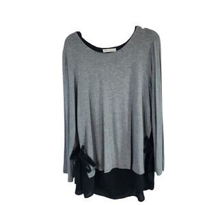 Pebble and Stone Gray Tunic – Size Medium